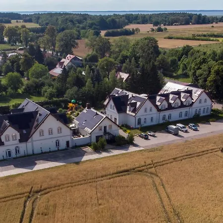 Jarzebinowy & Szálloda