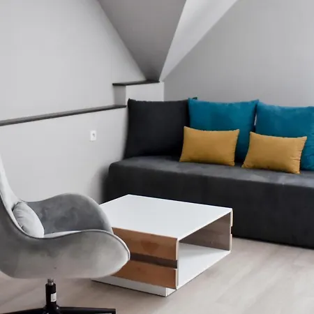 Jarzebinowy & Hotell