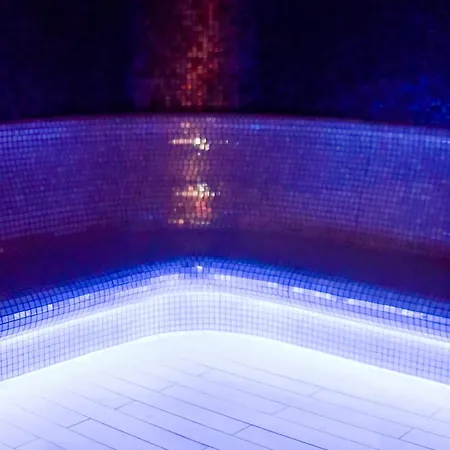 Jarzebinowy & Szálloda