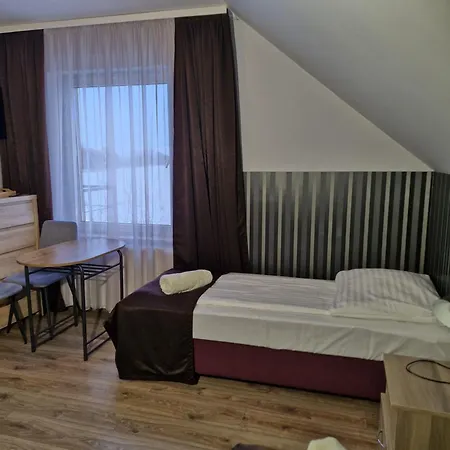 Hotel Jarzebinowy & Braniewo