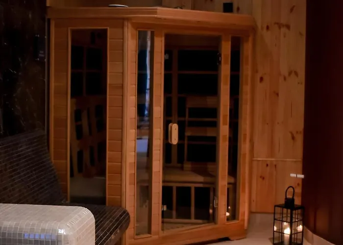 Jarzebinowy & Отель